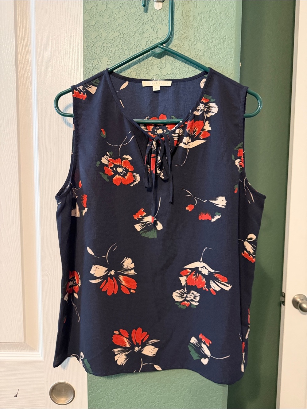 fun 2 fun Navy Floral Tie-Front Sleeveless Top